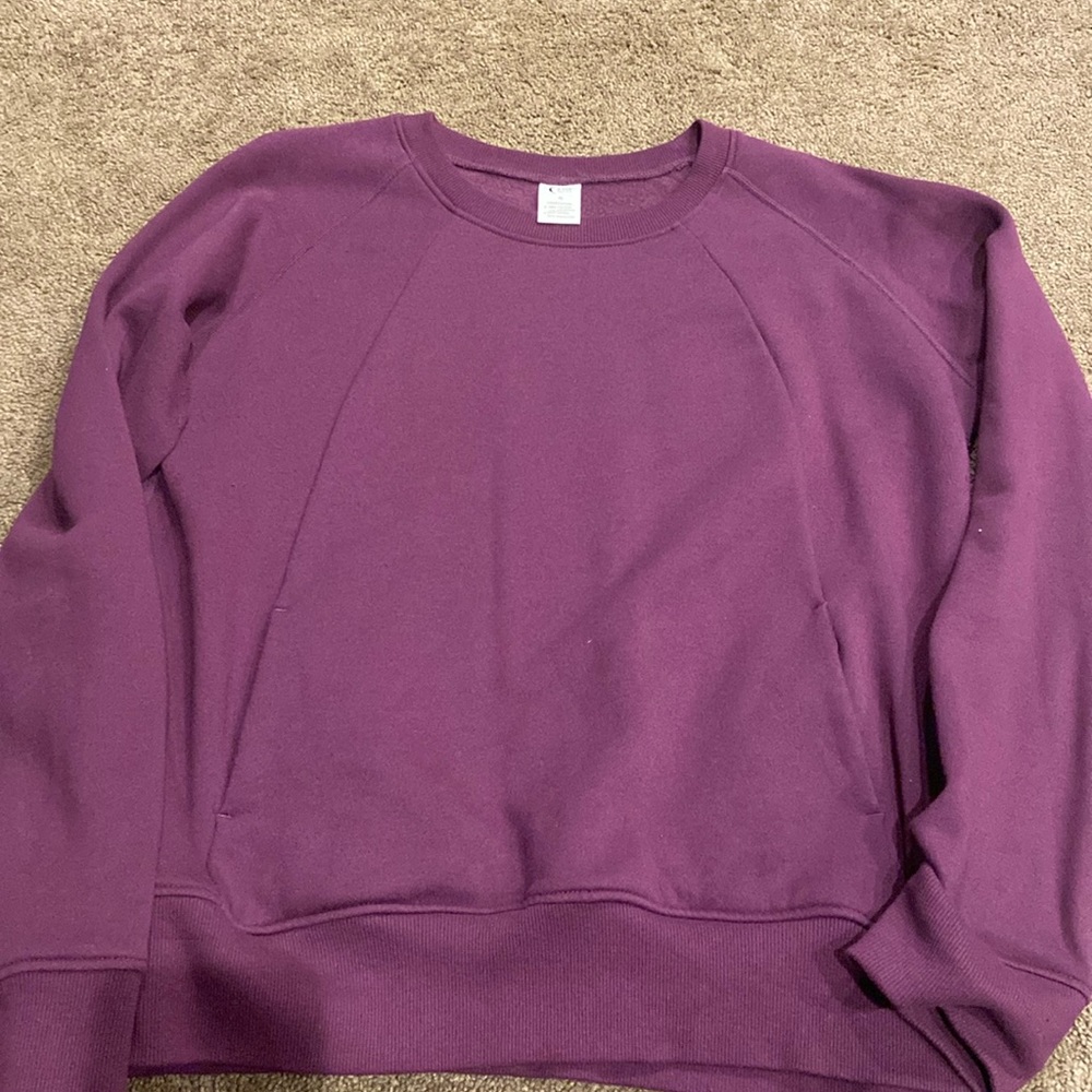 Zyia front pocket crewneck